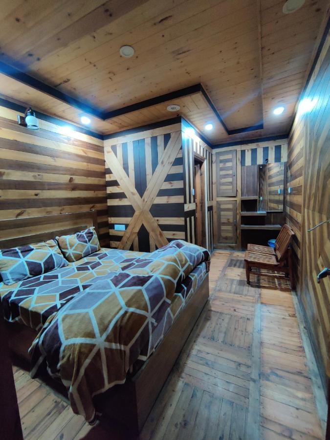 Pahadi House Homestay *
