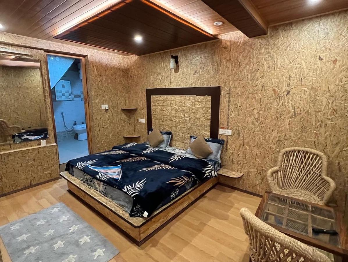 Pahadi House