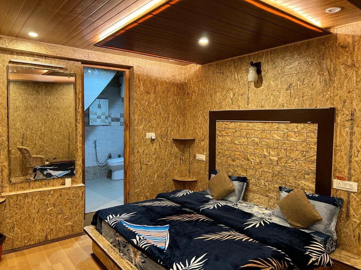 Pahadi House